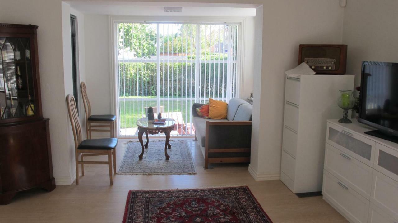 Guesthouse Sharon Apartments 오르후스 외부 사진