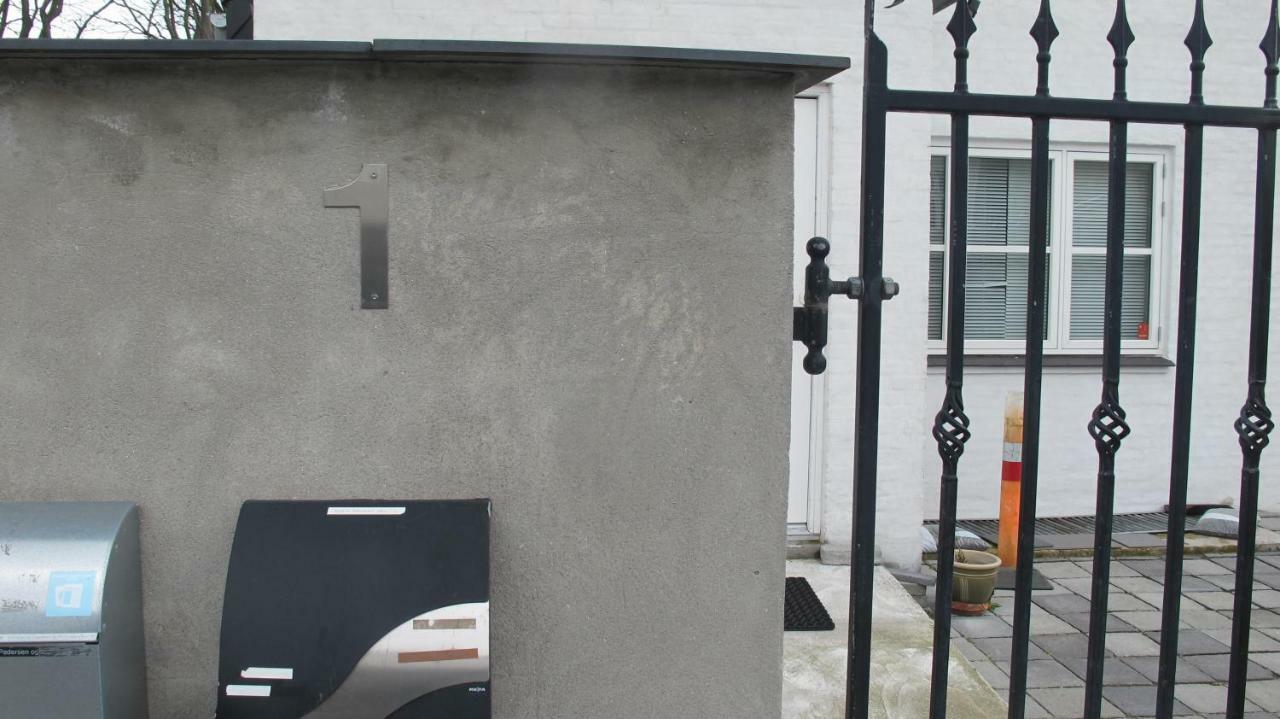 Guesthouse Sharon Apartments 오르후스 외부 사진