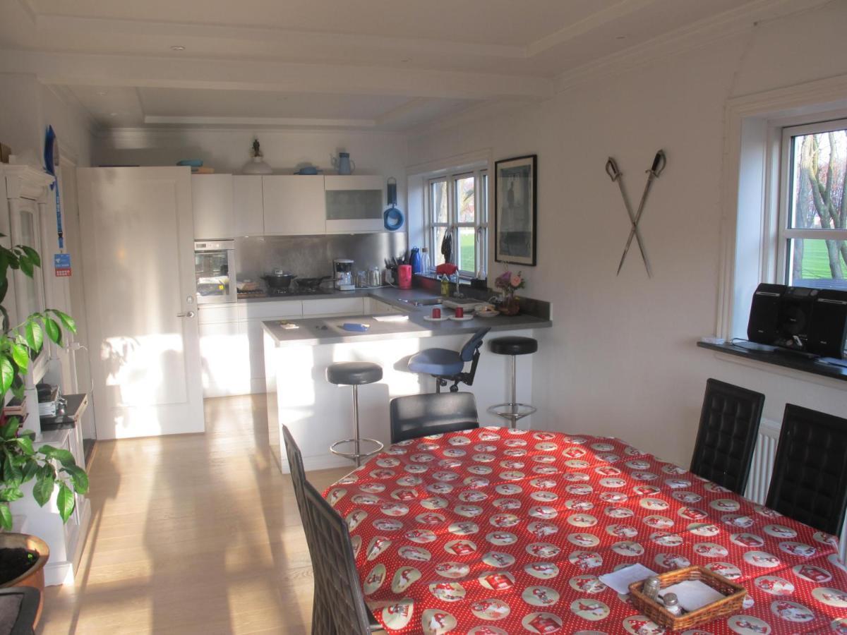 Guesthouse Sharon Apartments 오르후스 외부 사진